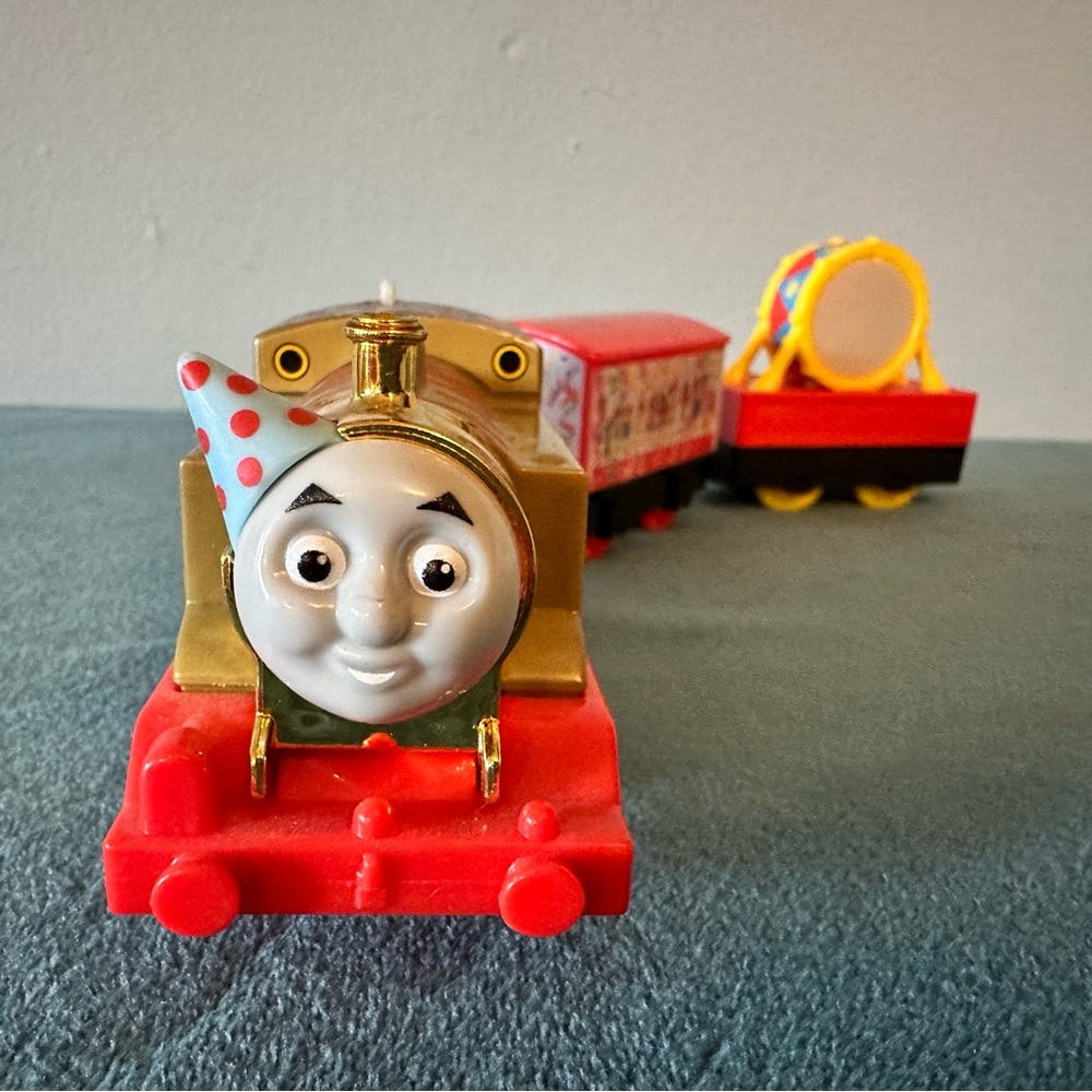 Trackmaster Golden Thomas 75th Anniversary